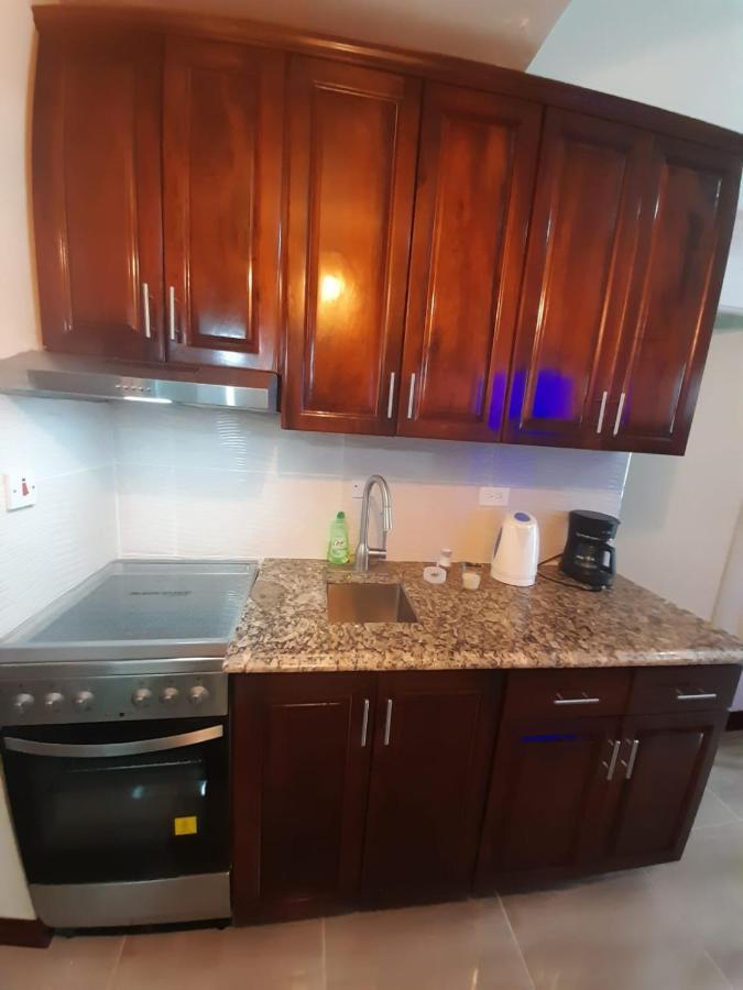Beach 1 Bedroom 32 Ocho Rios Exterior photo